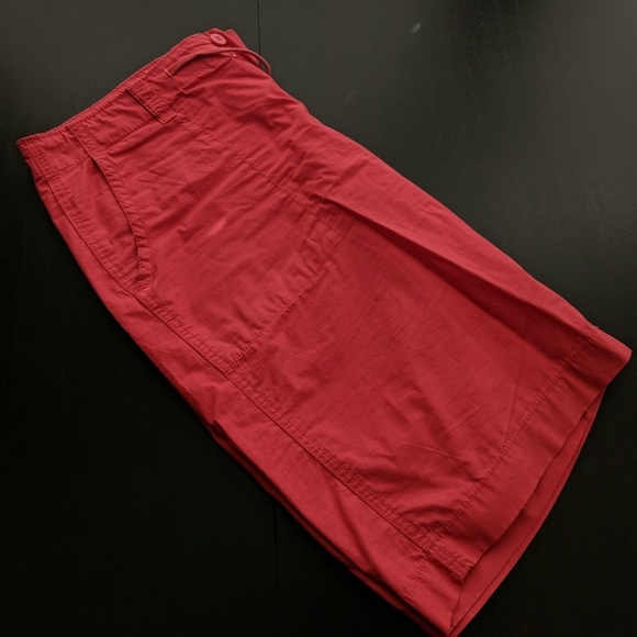 GAP men's red shorts - Picture 1 of 4